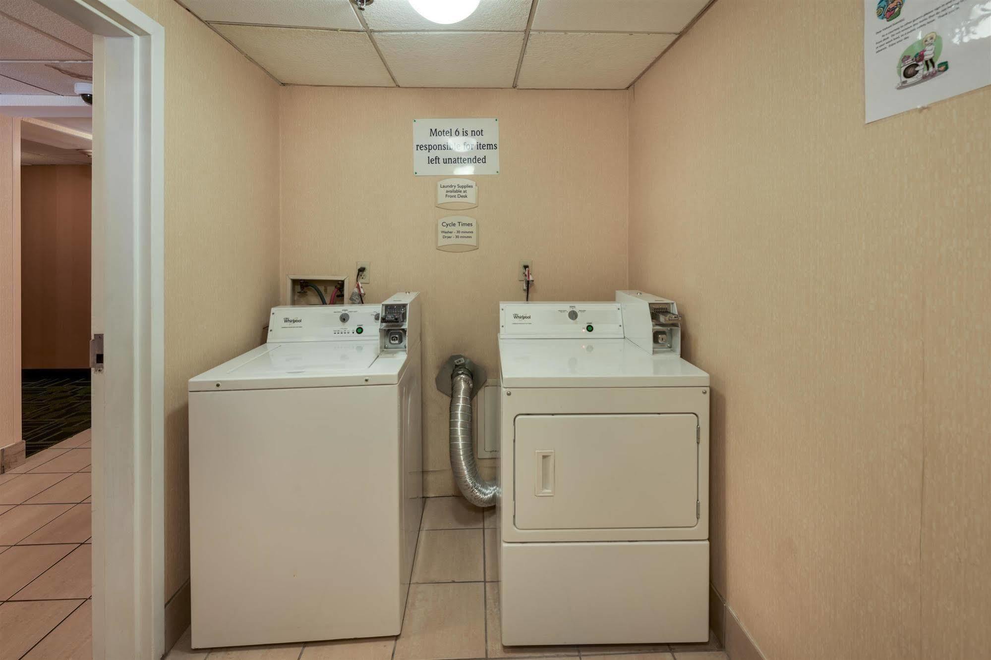 Motel 6-Milford, Ct المظهر الخارجي الصورة